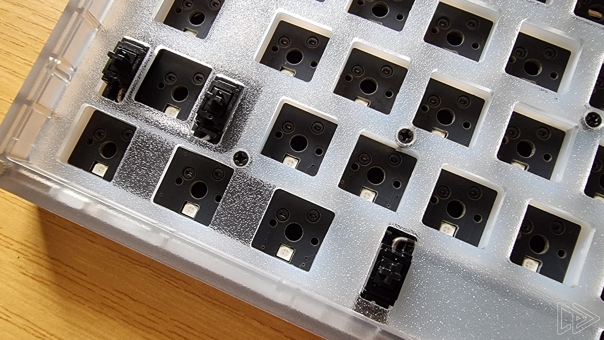 Custom Keyboard Hotswap vs. Solderable PCB; Which Is Superior? Nextrift