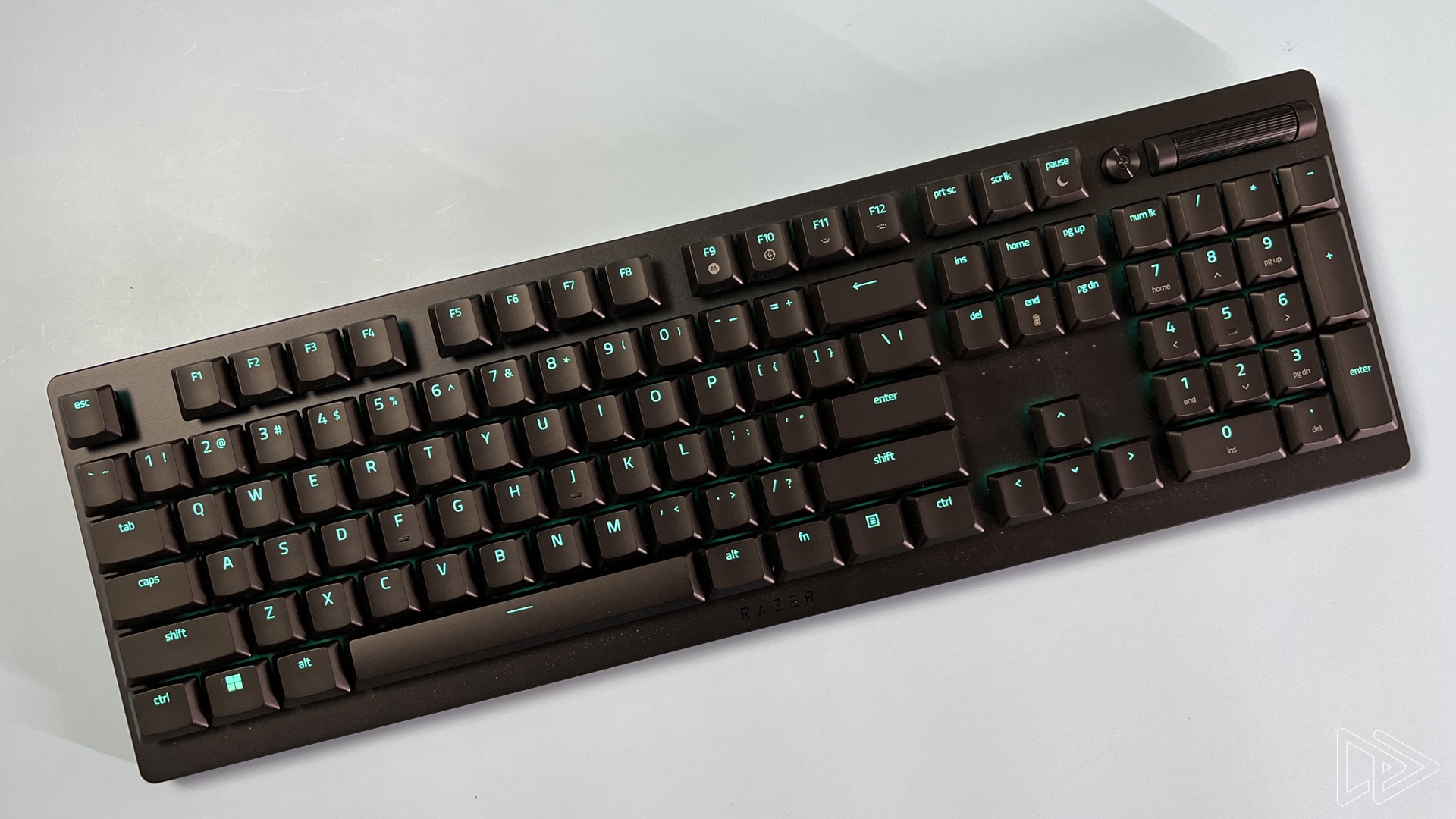 Razer DeathStalker V2 Pro Gaming Keyboard Review: Optical Switches