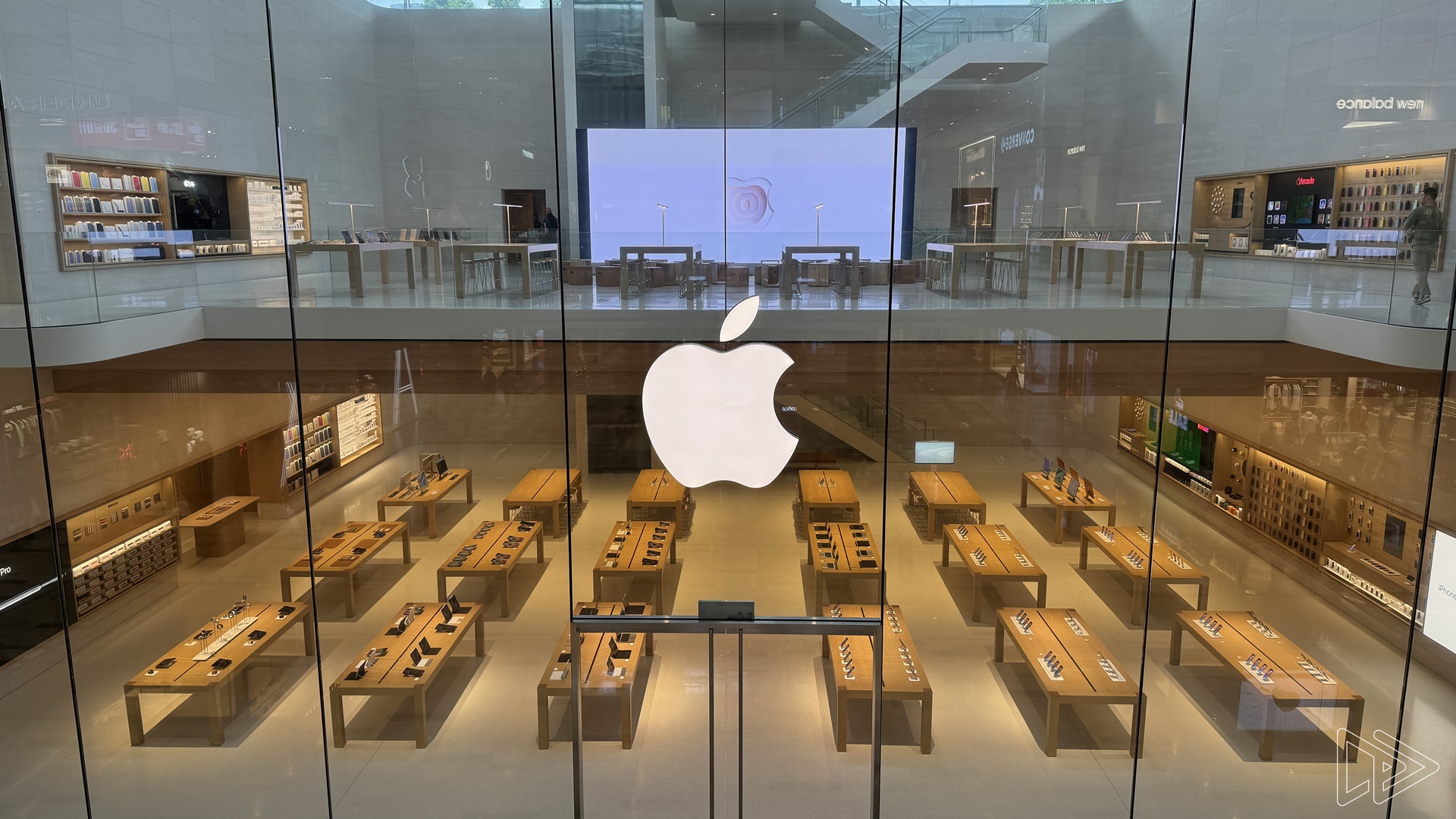 This Is Apple The Exchange TRX – Coverings Removed Ahead of 22 June Opening