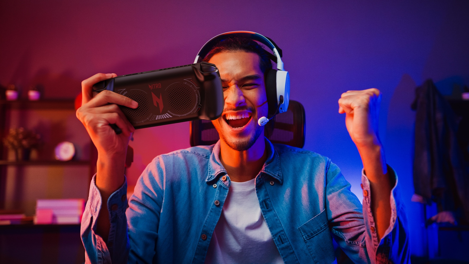 Acer Enters Handheld Gaming PC Market With Nitro Blaze 7 – AMD Ryzen 8040 Chip