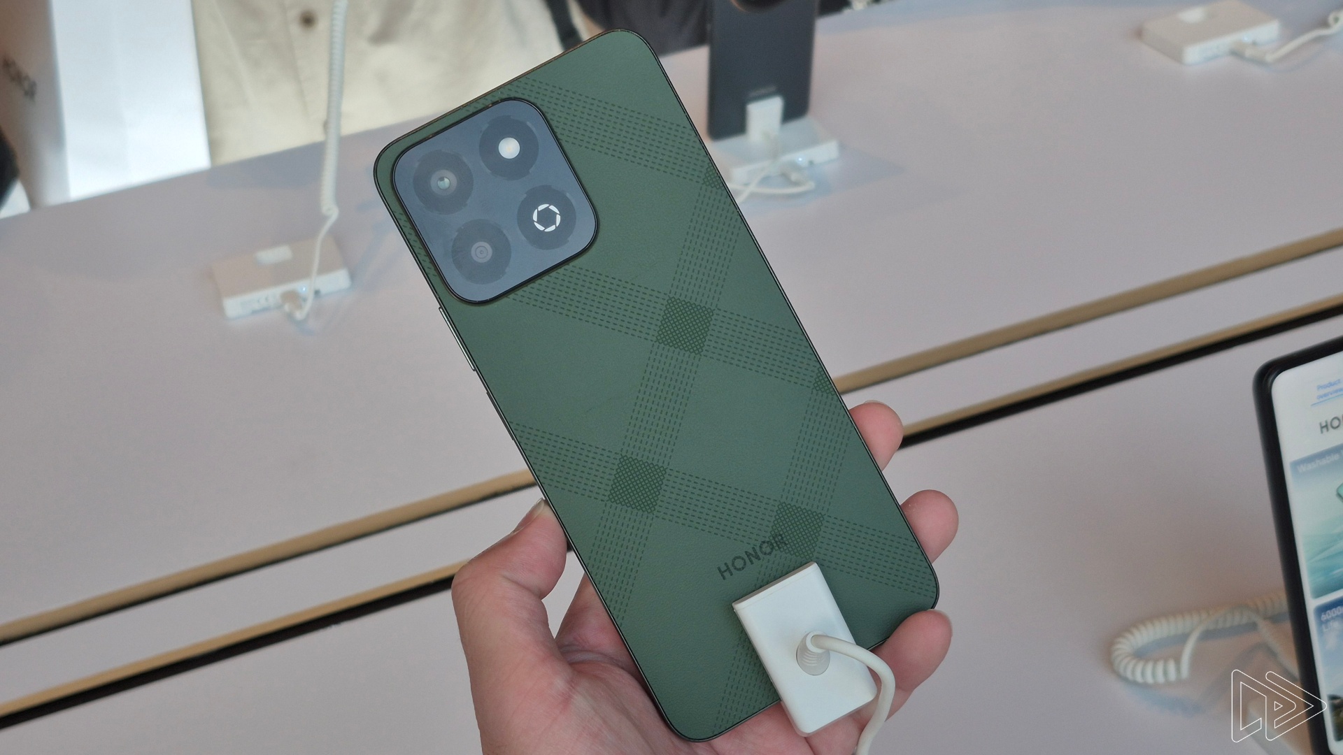 Honor X7c Also Launched in Malaysia – Durable Phone With 6,000mAh Battery for RM699