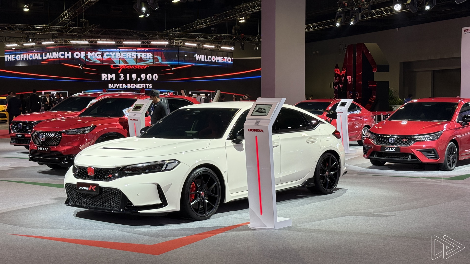 Honda & Nissan Consider Merger to Take on EV Competition