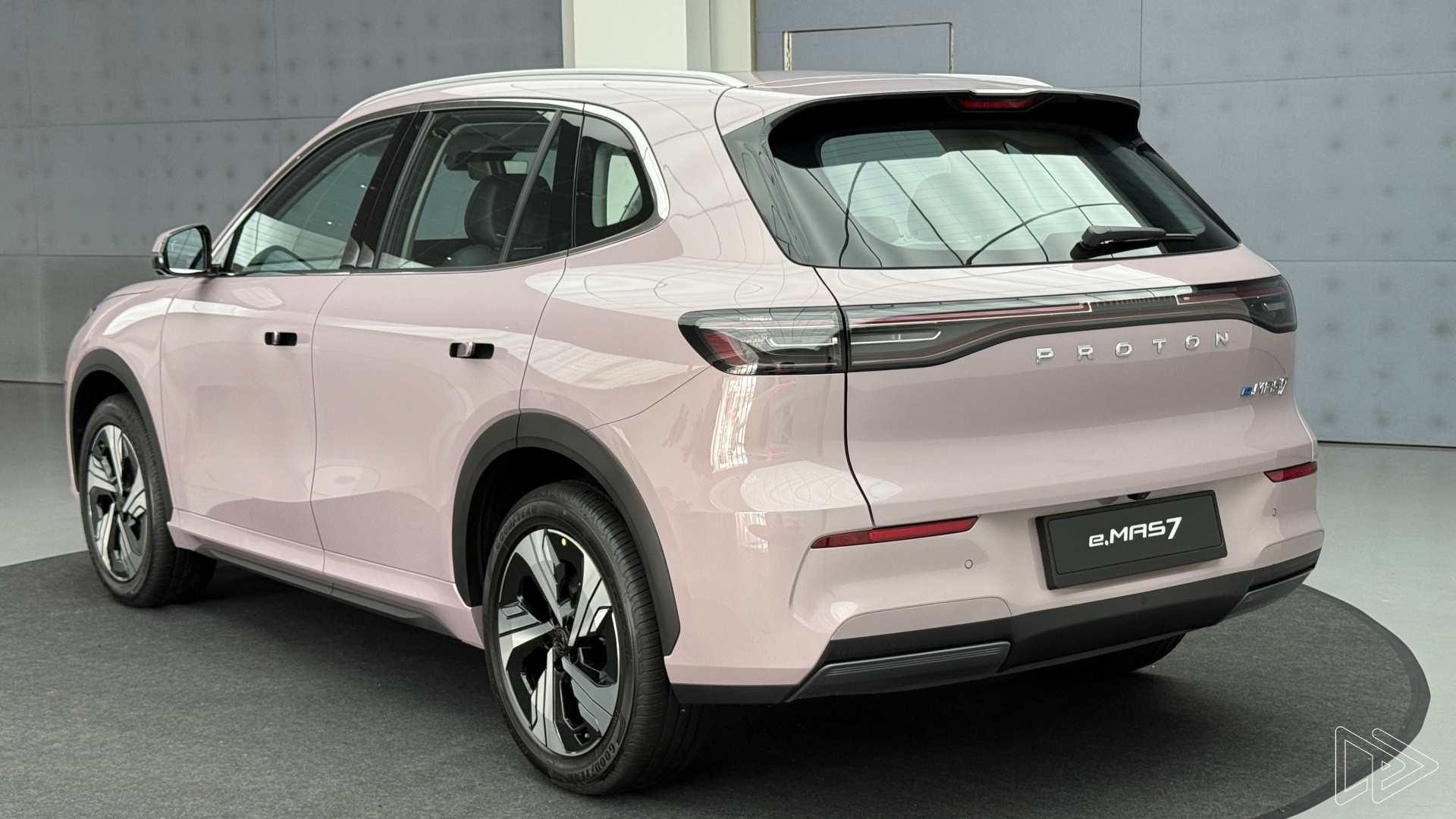 Proton e.MAS 7 EV – Over 2,500 Bookings Received; Early Bird Promo Ending Soon?