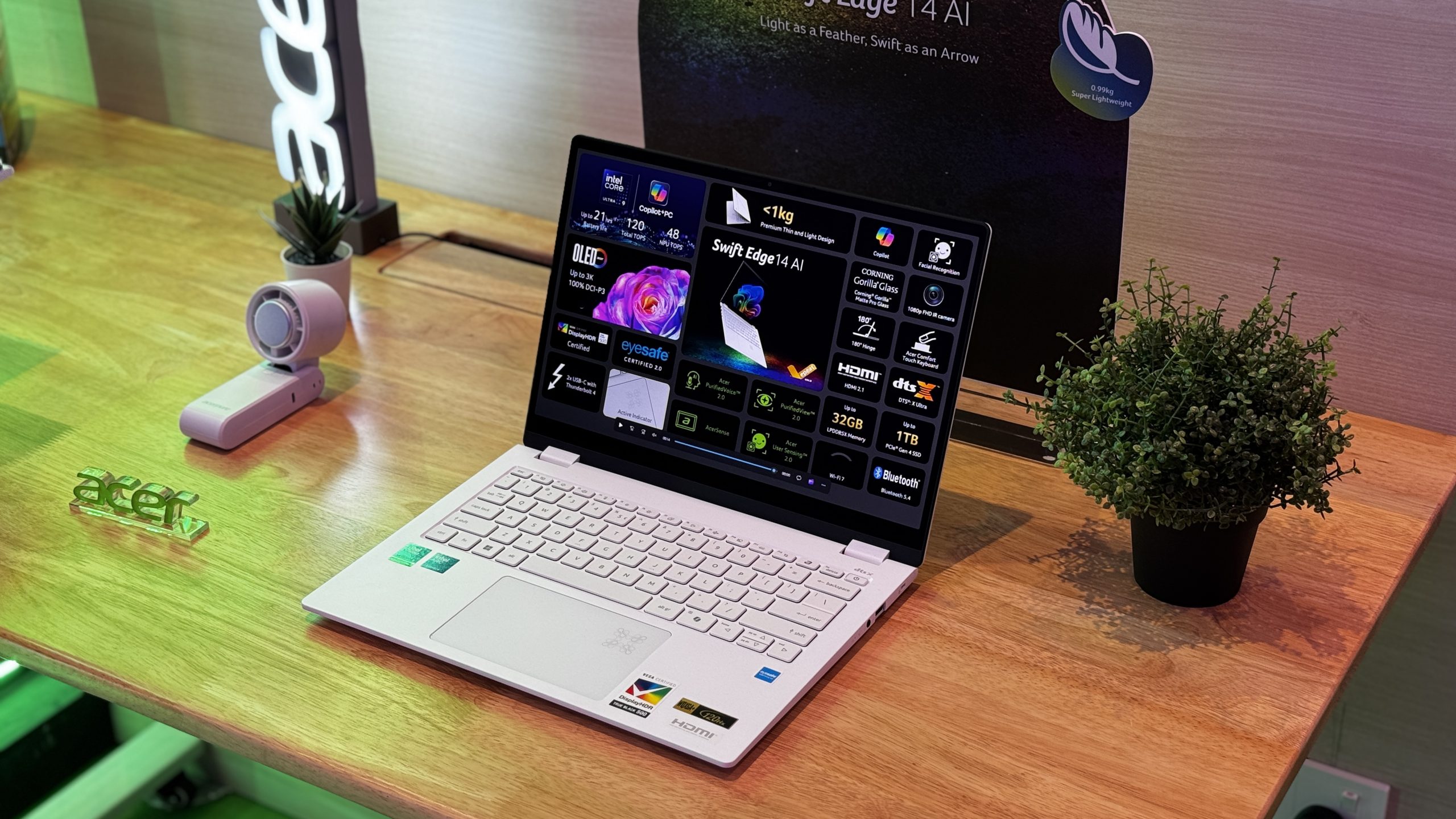 Acer Day 2025: Swift Edge 14 AI, Portable Display, and Smart Projector Launched in Malaysia