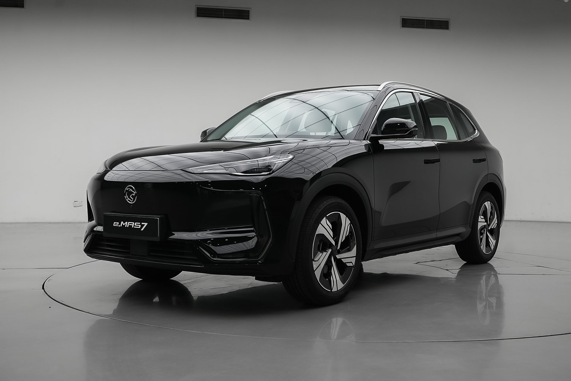 2025 Proton e.MAS 7 Update: New Exterior, Interior and Apple CarPlay Support