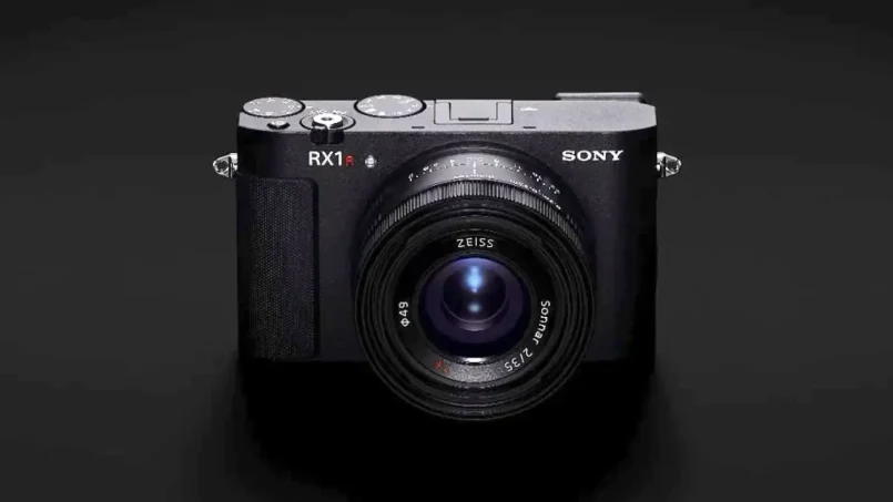 Sony’s RX1R III Full-Frame 61MP Compact Aims to Challenge Fujifilm