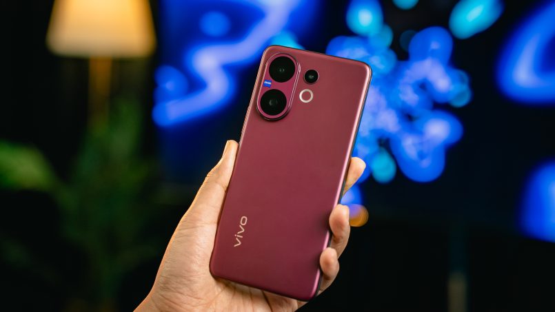 vivo V60: Professional Shots in Your Pocket with 10x ZEISS Telephoto Zoom Portrait