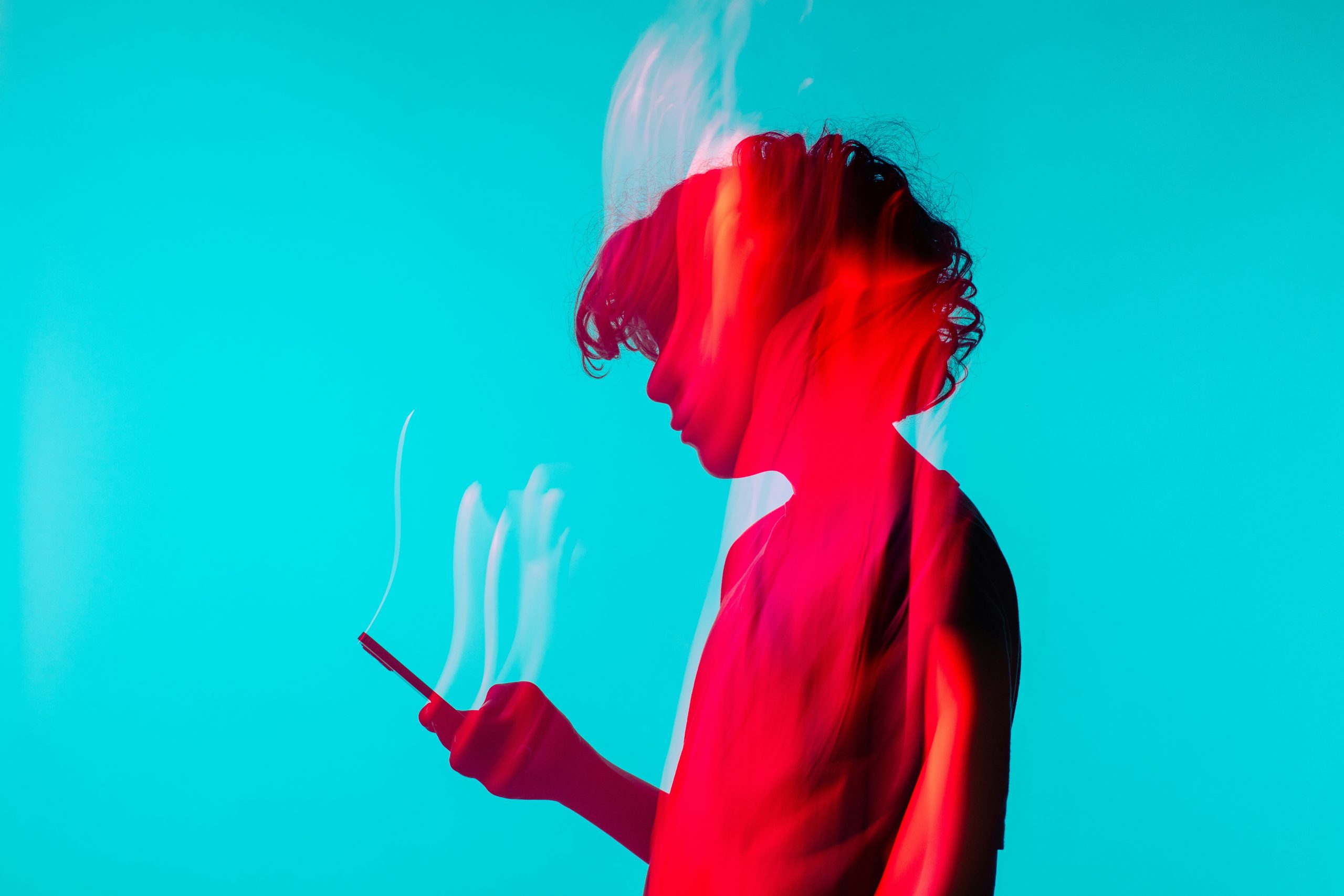 Malaysia Considering Smartphone Ban for Students Aged 16 and Below