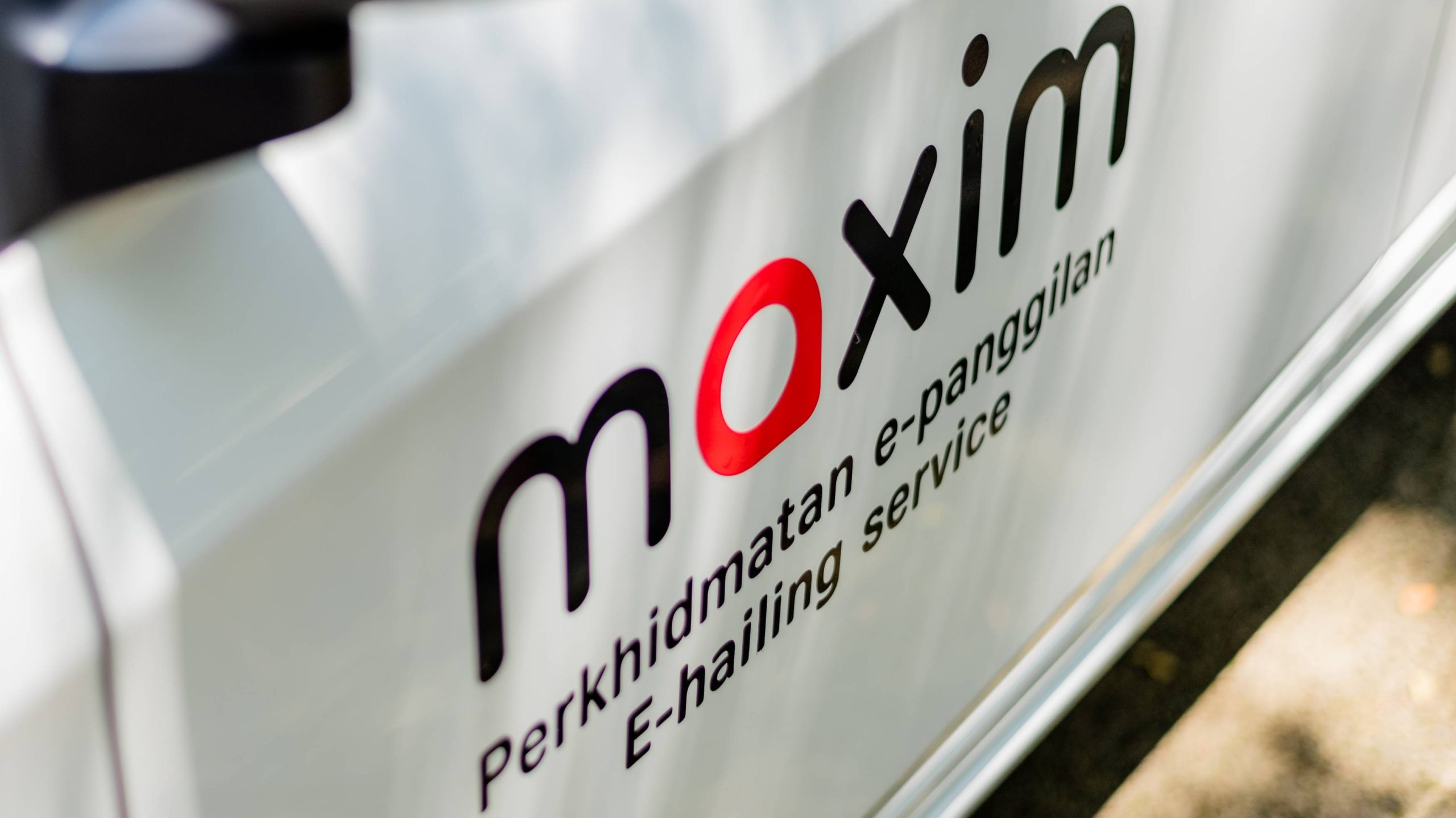 Maxim Plans to Expand into Food and Parcel Delivery Services in 2026